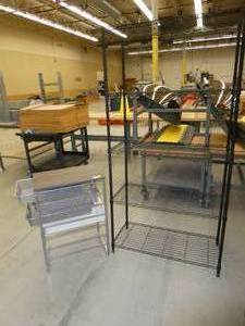 lot 83 image: Wire shelf and organizer unit