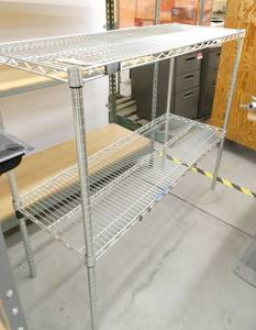 lot 114 image: Metro shelf 48x18x43