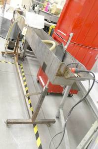 lot 132 image: 10 ft long water bath