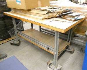 lot 229 image: Work bench 36x72 with contents, Dollies NOT included