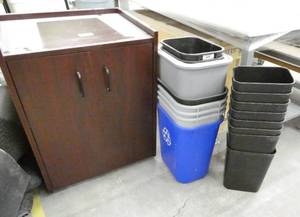 lot 253 image: Cabinet and a group of waste baskets