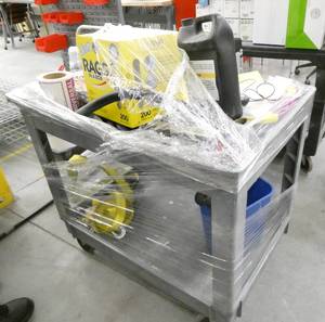 lot 256 image: Rubbermaid cart with contents
