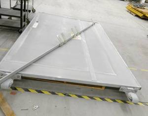 lot 294 image: Large hanging roller door