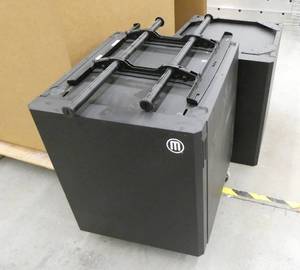 lot 89 image: Two bases for MakerBot 3D printers