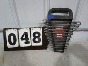 lot 48 image: Craftsman 12 pc Wrench Set - SAE
