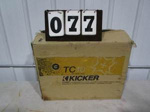 lot 77 image: Kicker TC10 10 Subwoofer