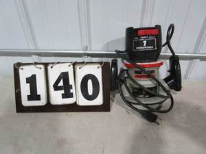 lot 140 image: Craftsman Router