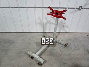 lot 153 image: Larkin 1000 lb Engine Stand