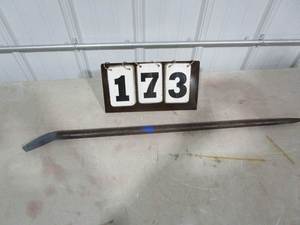 lot 173 image: Jumbo Pry Bar - 35