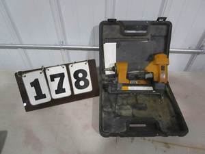 lot 178 image: Stanley Bostitch Brad Nailer