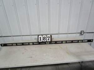 lot 187 image: Level - 78 Aluminum