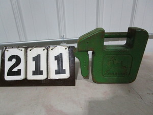 lot 211 image: John Deere Tractor Weight