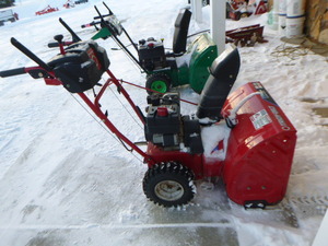 lot 14 image: Troy Bilt Snowblower