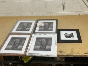 lot 215 image: LOT OF 5 Assorted Picture Frames