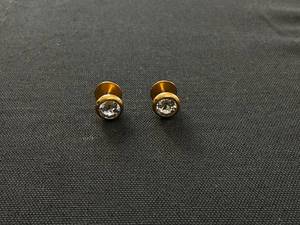 lot 122 image: Yellow Gold-Tone Cufflinks Earrings (Slightly Used)