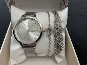 lot 87 image: Laura Ashley Womens Silver-Tone Watch and Bracelet Set 5pc