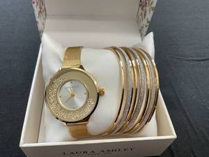lot 90 image: Laura Ashley Womens Gold-Tone 7 Pcs Glitter Bangles With Watch