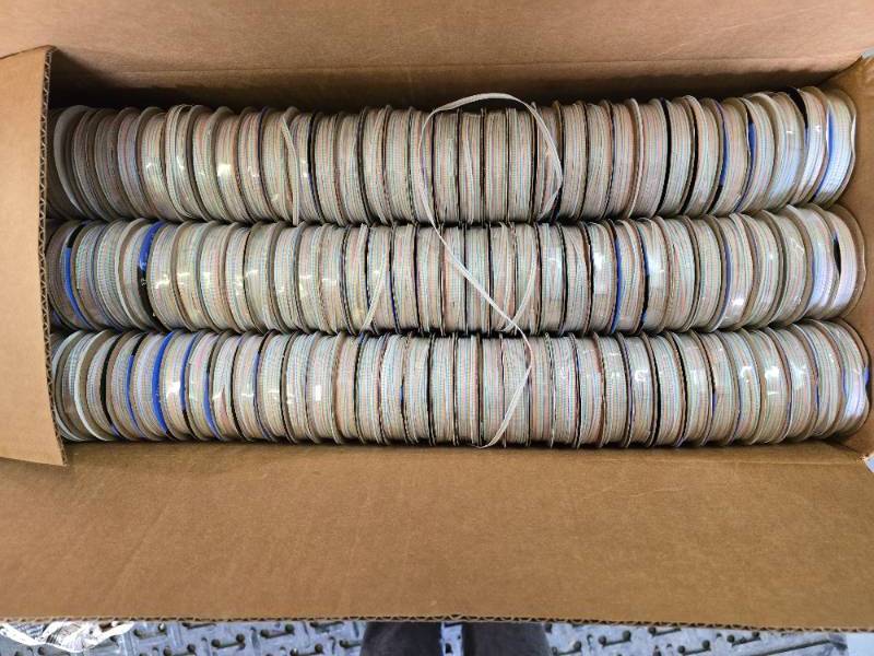 lot 44 image: 21 Dozen Spools of Ribbon (pastel colors)