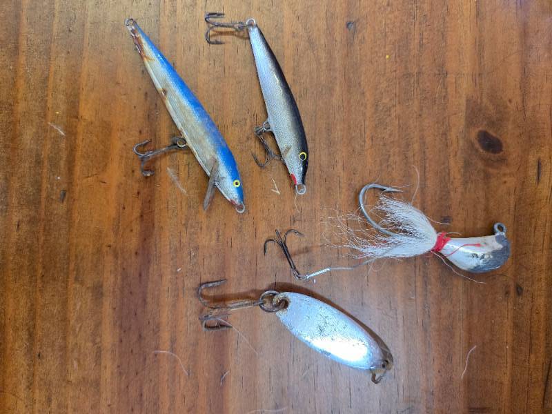 lot 57 image: 4 Lures, Jigs, 1 Rapla, 1 Spoon
