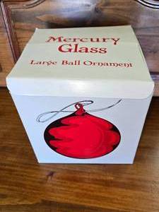 lot 7 image: Vintage Department 56 Mercury Glass Christmas Ball (red)
