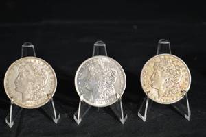 lot 1 image: Three U.S. Silver Dollar Coins - 1921 Date