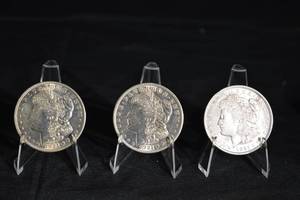 lot 3 image: Morgan Silver Dollars 1921 - 3 Coins