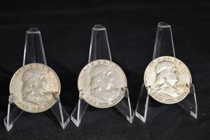 lot 42 image: Franklin Half Dollars - 1951, 1952, 1954 (Lot of 3)