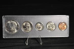 lot 51 image: 1967 Proof Set