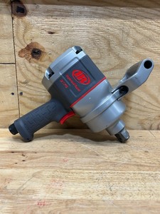 lot 15 image: Ingersoll Rand Pistol Grip Air Impact Wrench, 1in. Drive, 2000 Ft.Lbs. Torque, Model# 2175MAX MSRP $974.99