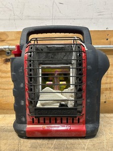 lot 26 image: Mr. Heater Buddy Portable Propane Heater (for parts only)