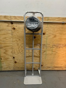 lot 38 image: Strongway hand truck 600lb capacity (read description)