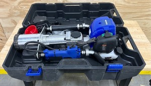 lot 78 image: Powerhorse Post Pounder, 30-Lb. Driving Head, 38cc, 1.18 HP Engine Msrp $469.99