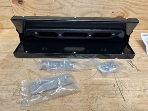 lot 104 image: Buyers Products Pro Series Drill-Free Light Bar Cab Mount