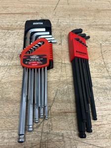 lot 136 image: Ironton and Bondhus L-Key Sets (lot of 2)