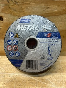 lot 166 image: Norton Cut-Off Wheel 4 12 x0.40 x78  lot of 2