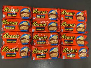 lot 101 image: Trol - Reeses Potato Chips Big Cup 2.6 oz - 12-Pack