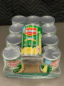 lot 274 image: RI 3 - Del Monte Wax Beans 14.5 oz - 12-Can Pack