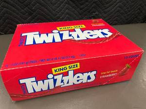 lot 404 image: Cart - Twizzlers King Size Strawberry Candy Box - 15 Count