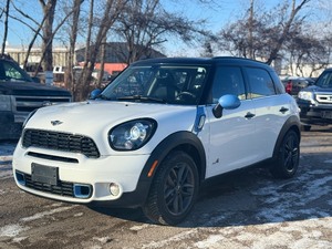 lot 17 image: 2014 MINI COUNTRYMAN COOPER S ALL4 All Wheel Drive  109k Miles (NO RESERVE)