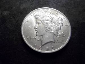 lot 17 image: 1922 Peace Silver Dollar Double Die Obverse