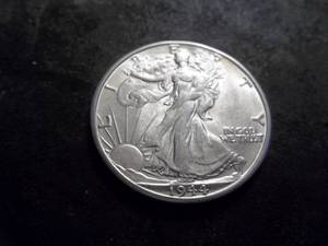 lot 28 image: 1944 D Walking Liberty Half Dollar From A BU Roll