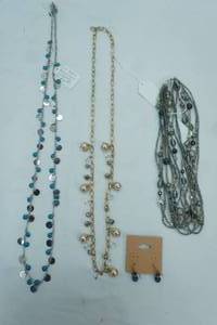 lot 27 image: Jewelry Lot Fashion Jewelry Necklaces and Pair of Earrings
