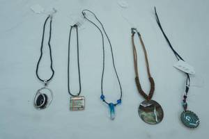 lot 30 image: Jewelry Lot Fashion Jewelry Necklaces