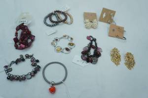 lot 33 image: Jewelry Lot Fashion Jewelry Bracelets and Earrings