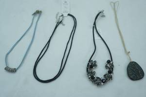 lot 35 image: Jewelry Lot Fashion Jewelry Necklaces