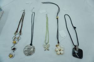 lot 54 image: Jewelry Lot Fashion Jewelry Necklaces