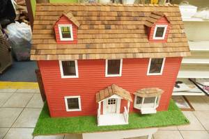 lot 62 image: Wooden Dollhouse and Accessories