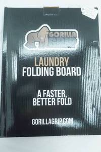 lot 158 image: NEW Laundry Folding Board. For T-Shirts