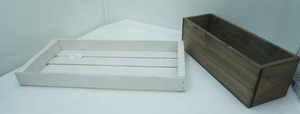 lot 232 image: Wooden Organizing Box and Tray
