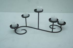 lot 427 image: Metal Candle Holder with battery operated tea lights
